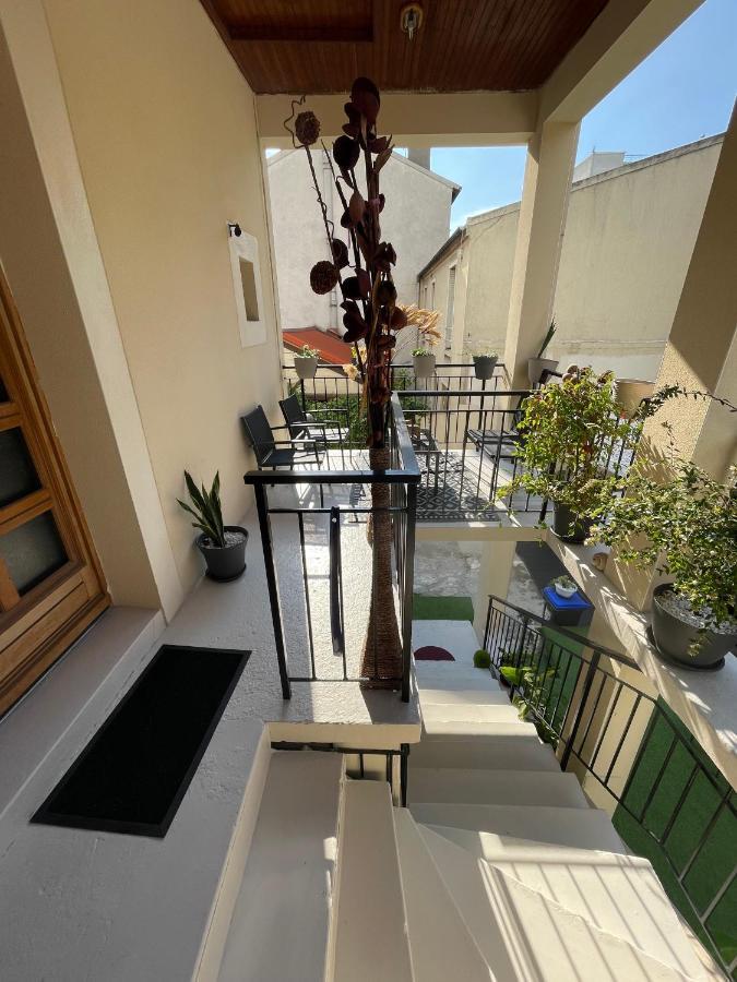 סן-דני Agreable Appartement Dans Une Maison מראה חיצוני תמונה